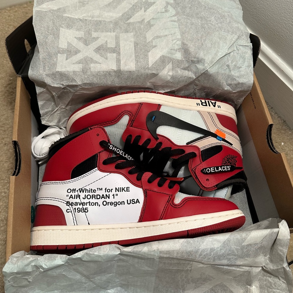 Nike Air Jordan 1 x Off-White Chicago Size 7.5 Mens